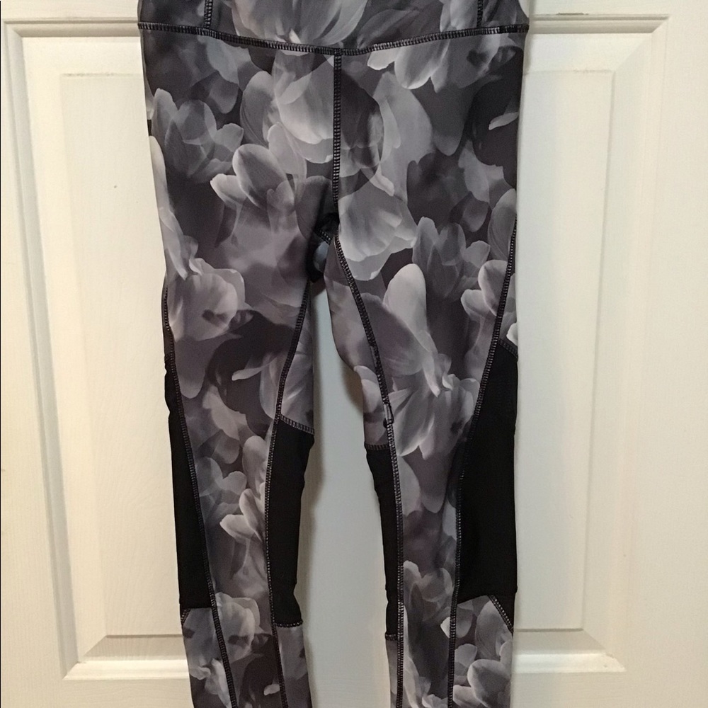 KYODAN CROP WORK OUT TIGHTS LEGGINGS XS EUC